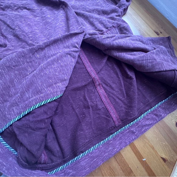 Lululemon maroon hoodie button closure size 4 - Picture 13 of 16